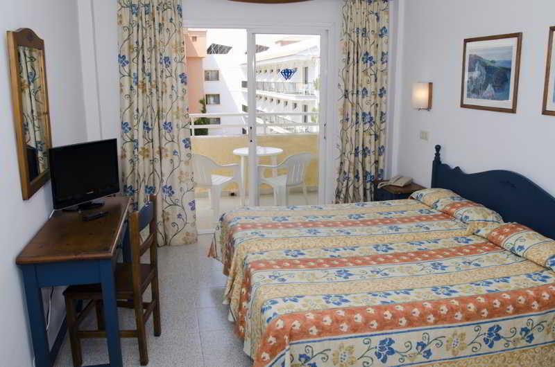 Hotel Diamant Junior à Cala Ratjada  Extérieur photo